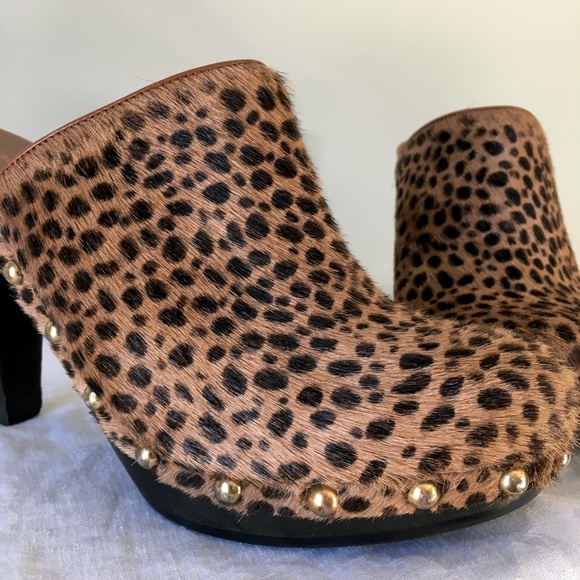 Nina Elisha brown/black leopard print heeled clogs - Picture 14 of 16